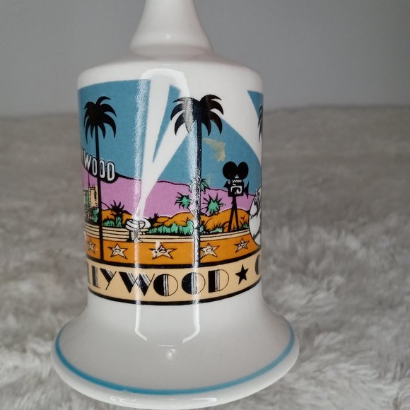 Karol Western Bell - Picture 15 of 16